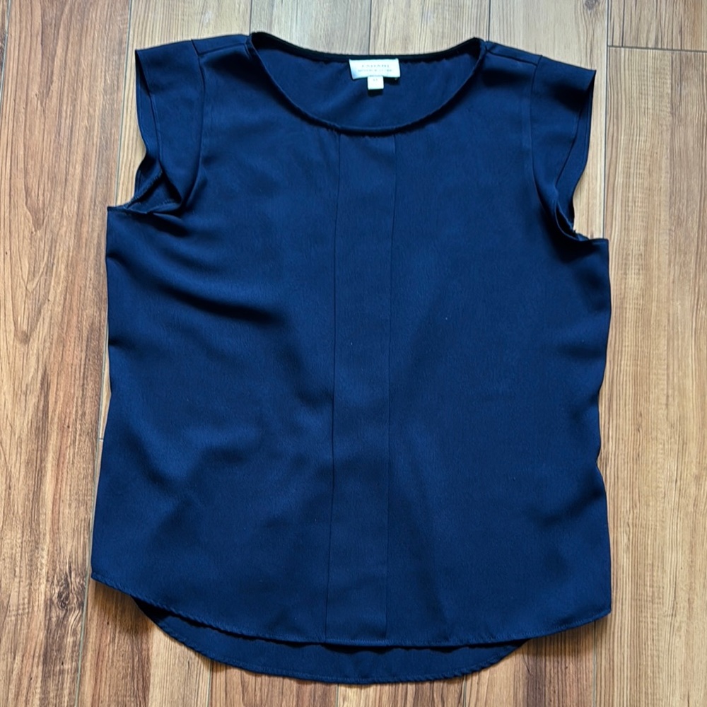 Tahari Navy Blue Cap Sleeve Boxy Blouse